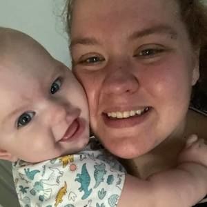 Meet your Posher, Danielle